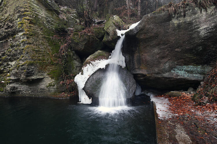 Klopotský vodopád v zimě (foto: Jiří Sojka)